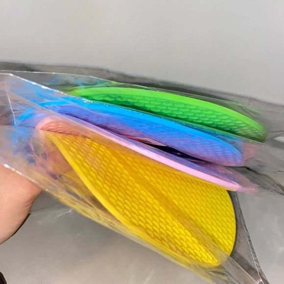 Silicone Insulation Mat Kitchen Table Supplies - 4 counts - Picture 3 of 6